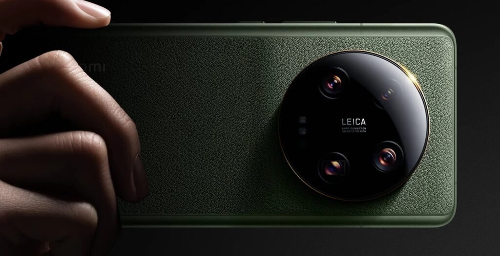 14 Ultra Camera